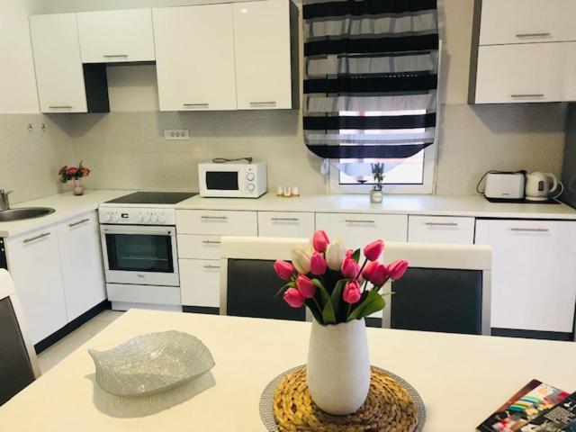 Apartman Mona Podgorica Eksteriør bilde
